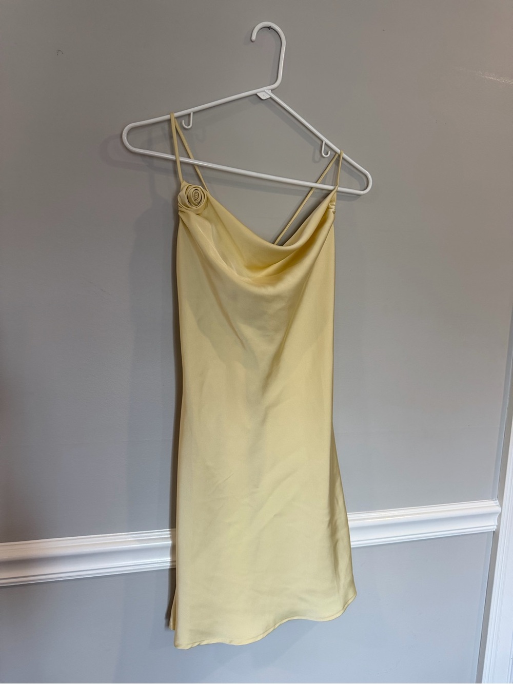 Divided Pale Yellow Cowl Neck Mini Dress with Rosette Strap